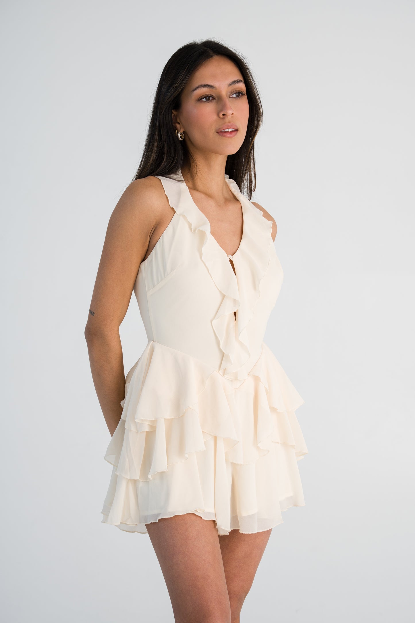 Mini-robe volantée crème